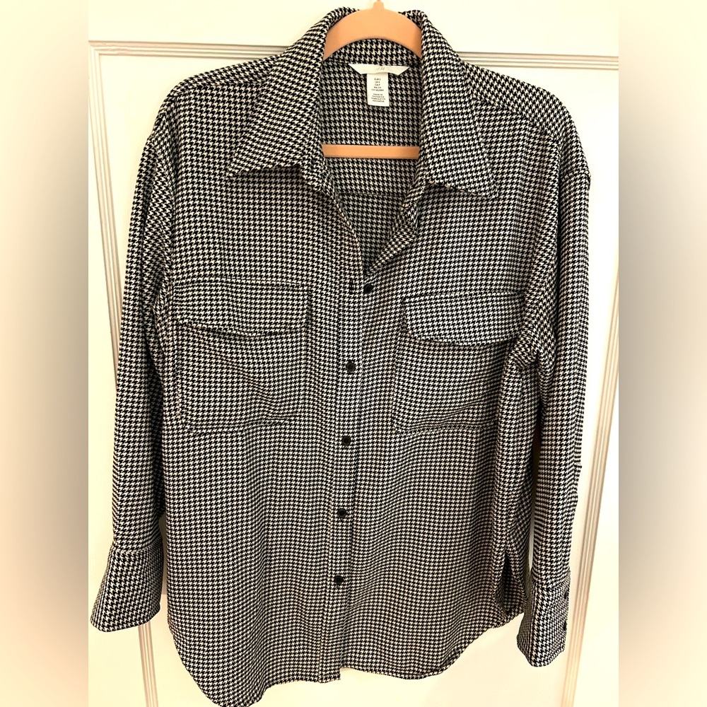 H&M Houndstooth Button Down - image 1